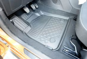 Jogger (2022-2025) - Covorase auto cu margini ridicate