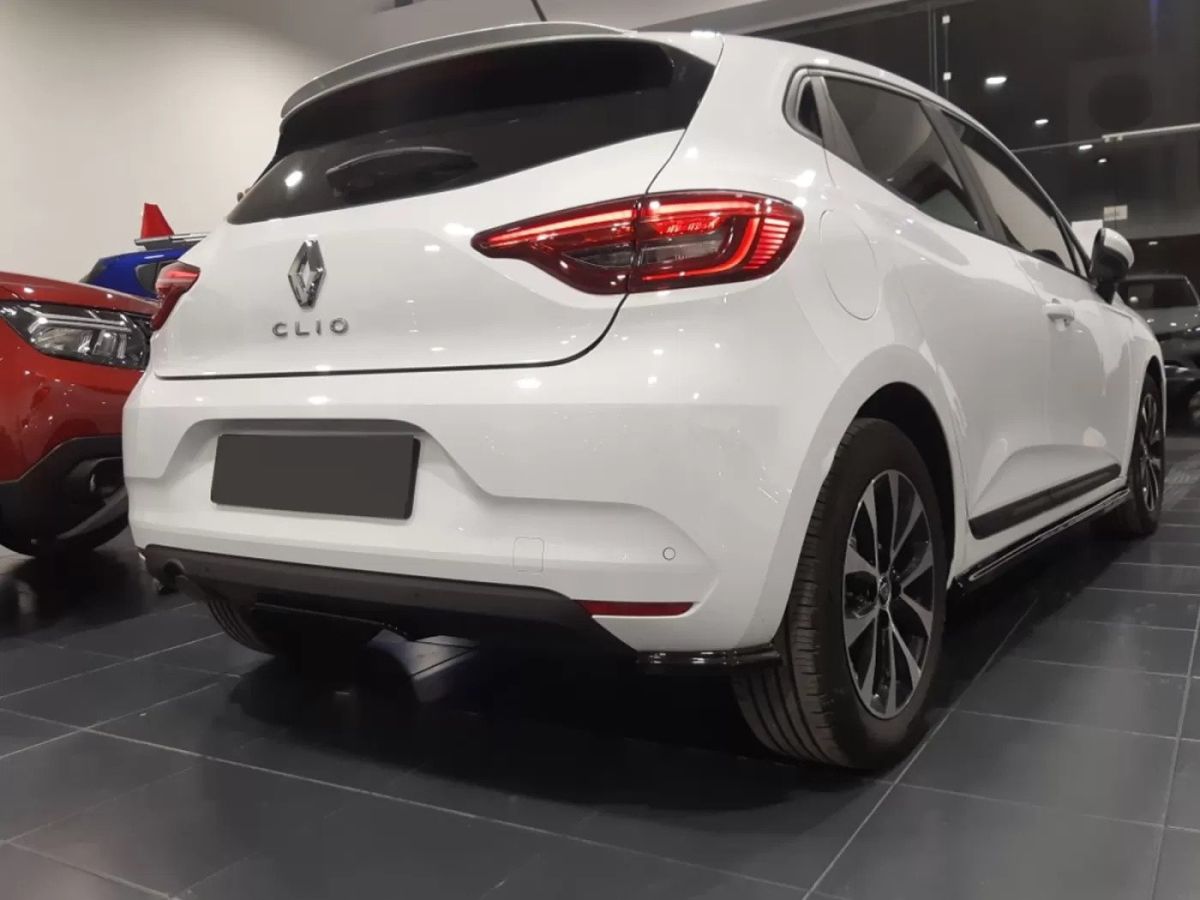 Renault Clio V (2019-) - Difuzor spate Negru Lucios