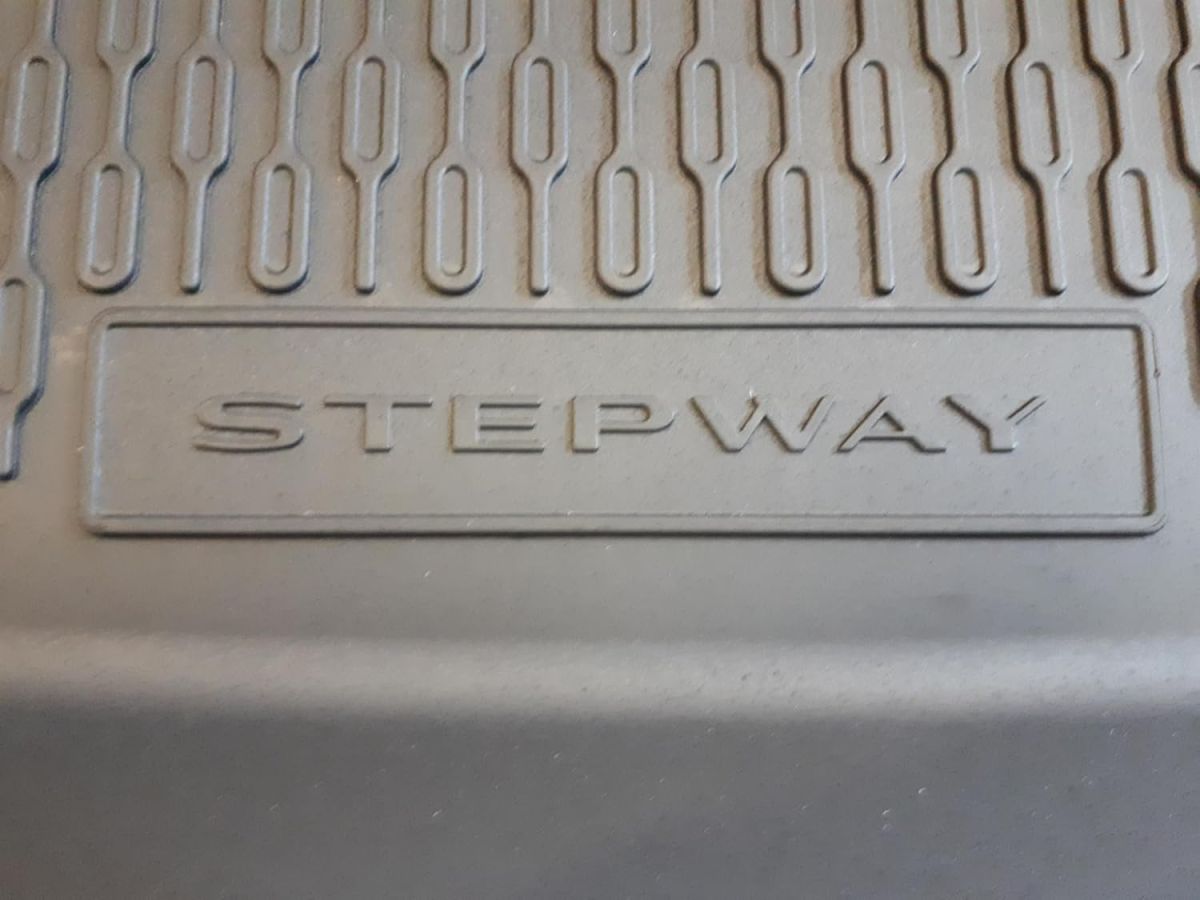 Sandero Stepway III - Tavita protectie portbagaj Premium Dacia Original