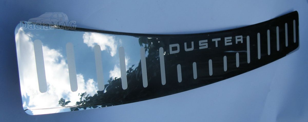 Duster (2010-2017) - Ornament protectie portbagaj 