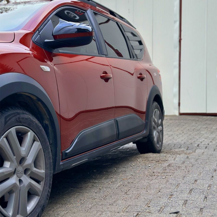 Dacia Jogger - Set protectii laterale portiere