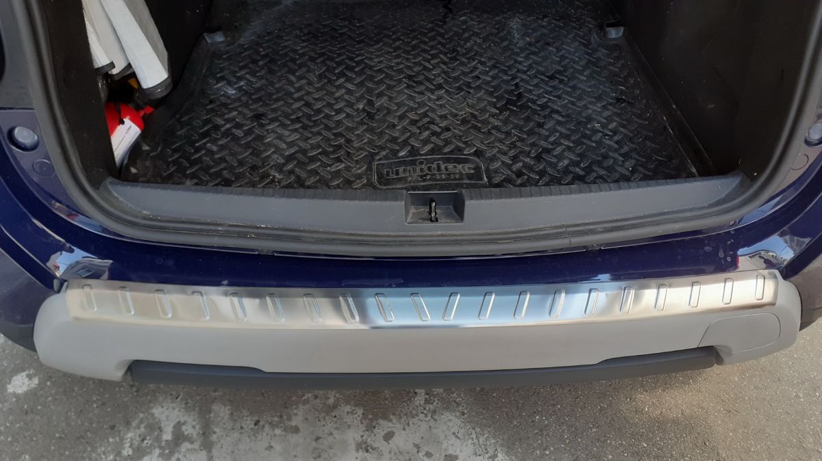 Duster II (2018-2024) - Ornament protectie portbagaj Chrome