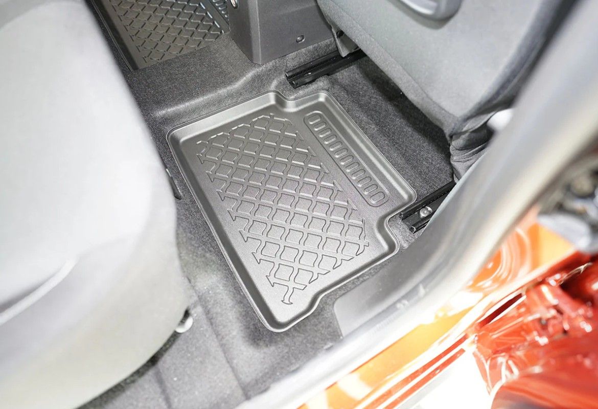 Jogger (2022-2025) - Covorase auto cu margini ridicate