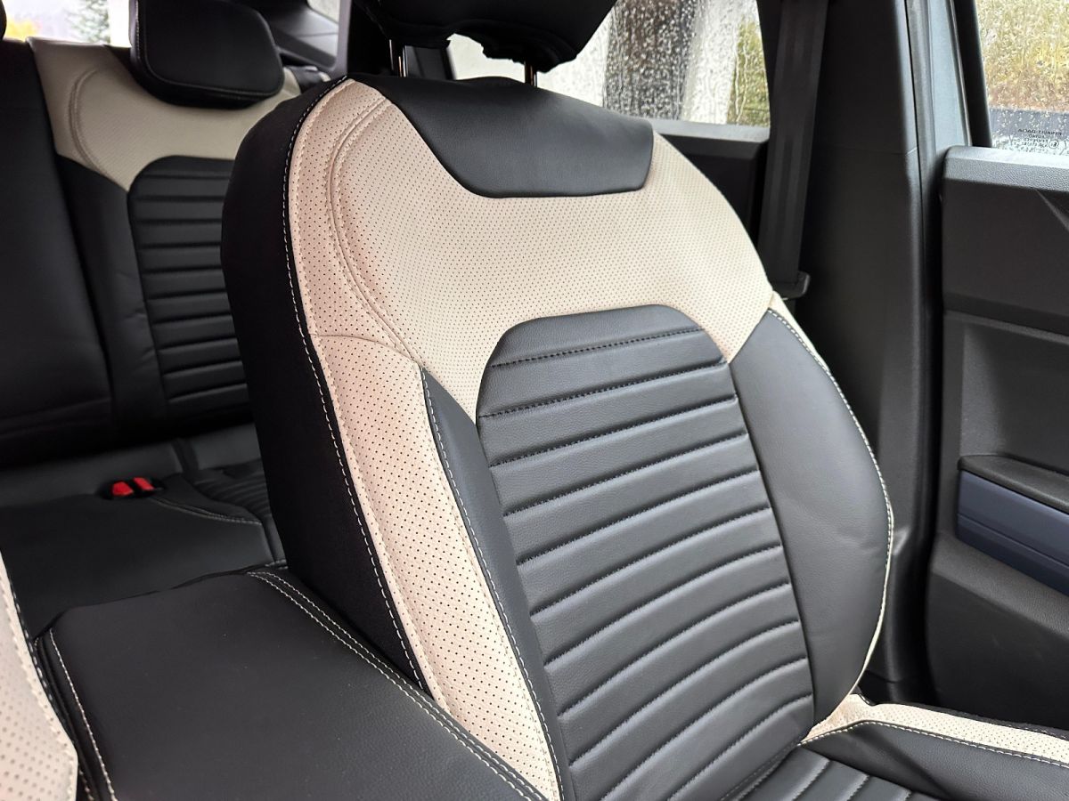 Bigster (2025-2026) - Set Huse scaune din Piele Premium Editie Bej - realizate special pentru Bigster 