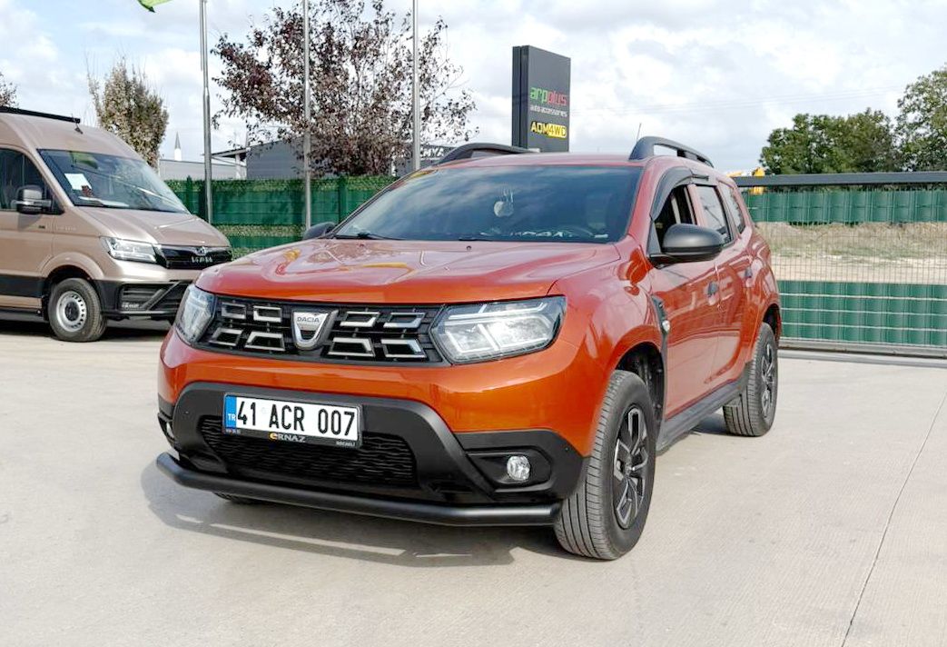 Duster (2018-2024) - Bară de protecție față Tetri - Negru