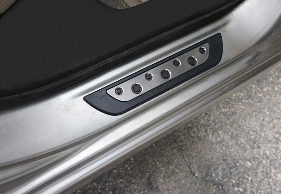 Renault Captur (2013-2019) - Protectii praguri 