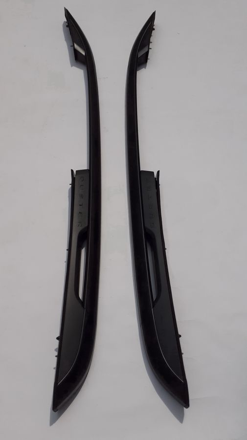 Duster II (2018-2024) - Set bare de pavilion longitudinale- Black line (Dacia Original)