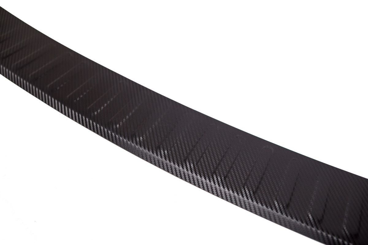 Duster (2010-2017) - Ornament protectie portbagaj Carbon