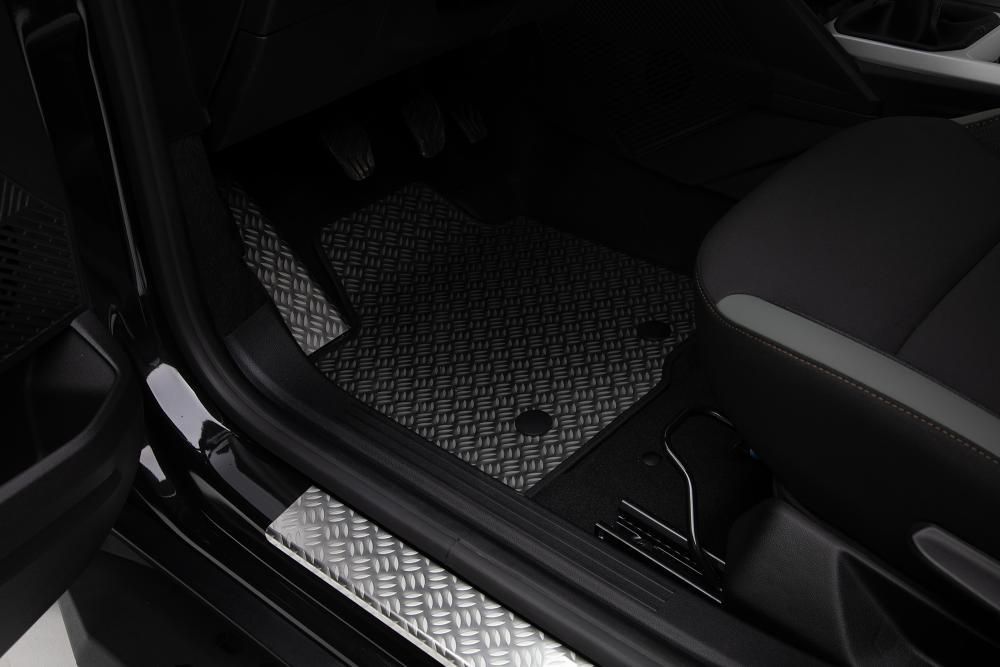 DUSTER III (2024-2026) / Bigster (2025-2026) - Cutie automata - Covorașe din aluminiu REDUST