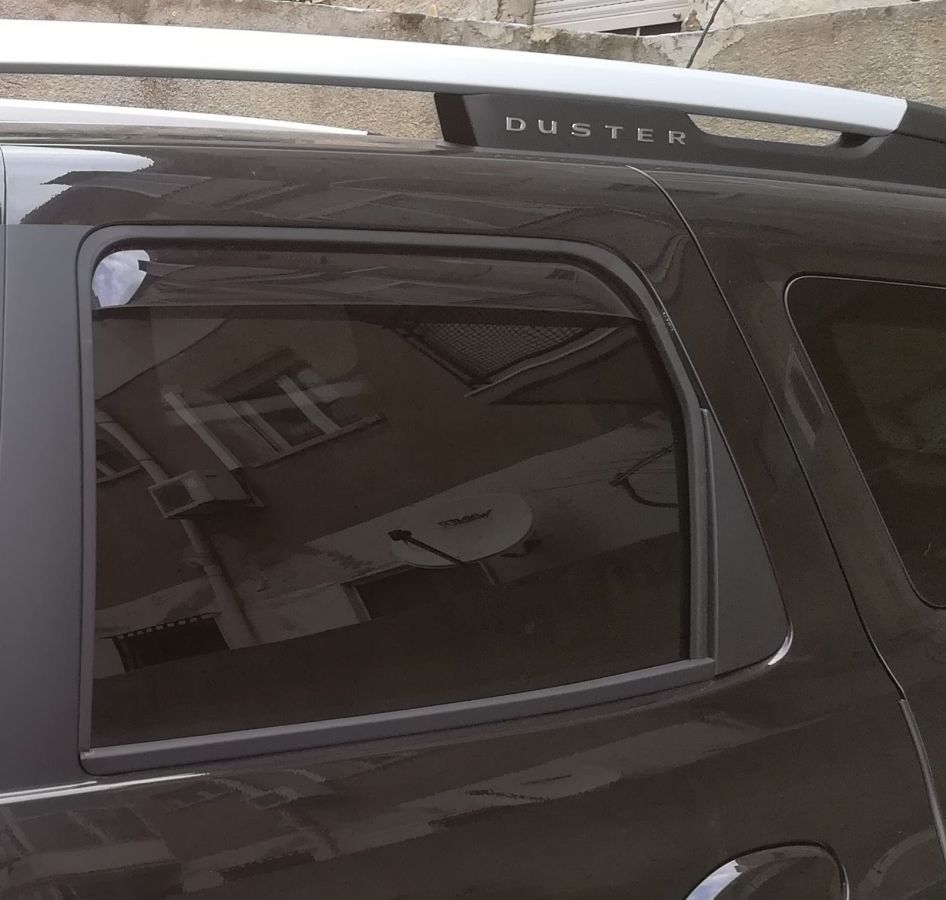 Deflettori del vento posteriore per Dacia Duster II