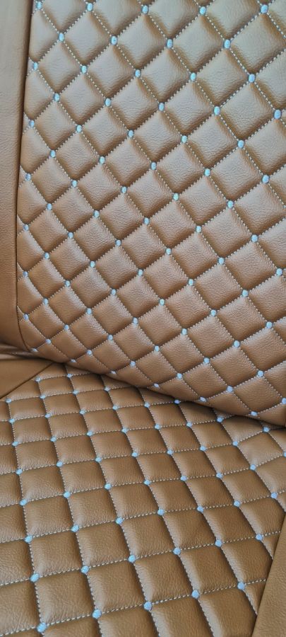 Duster II (2018-2024) - Huse de scaun Stil Luxos- piele maro