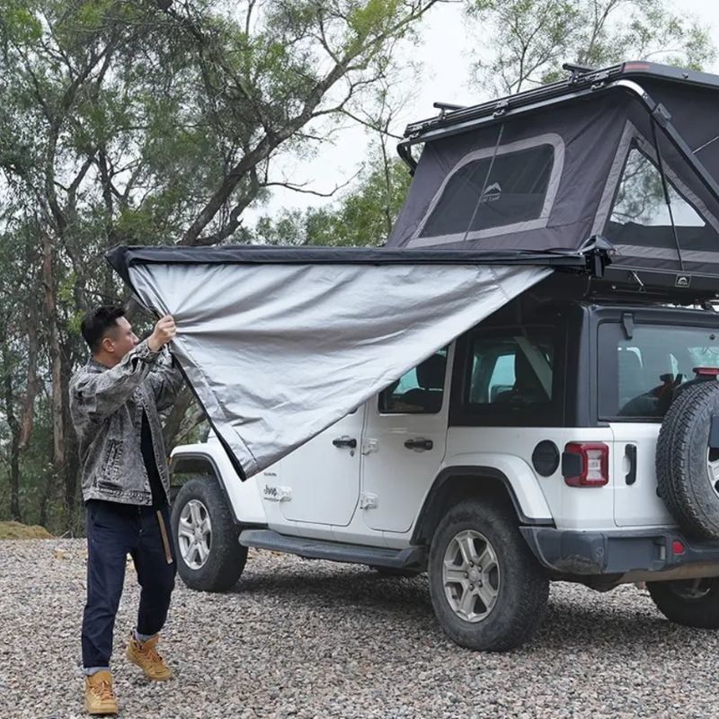 Marchiza camping Wild Land la 180° cu montare pe partea dreapta