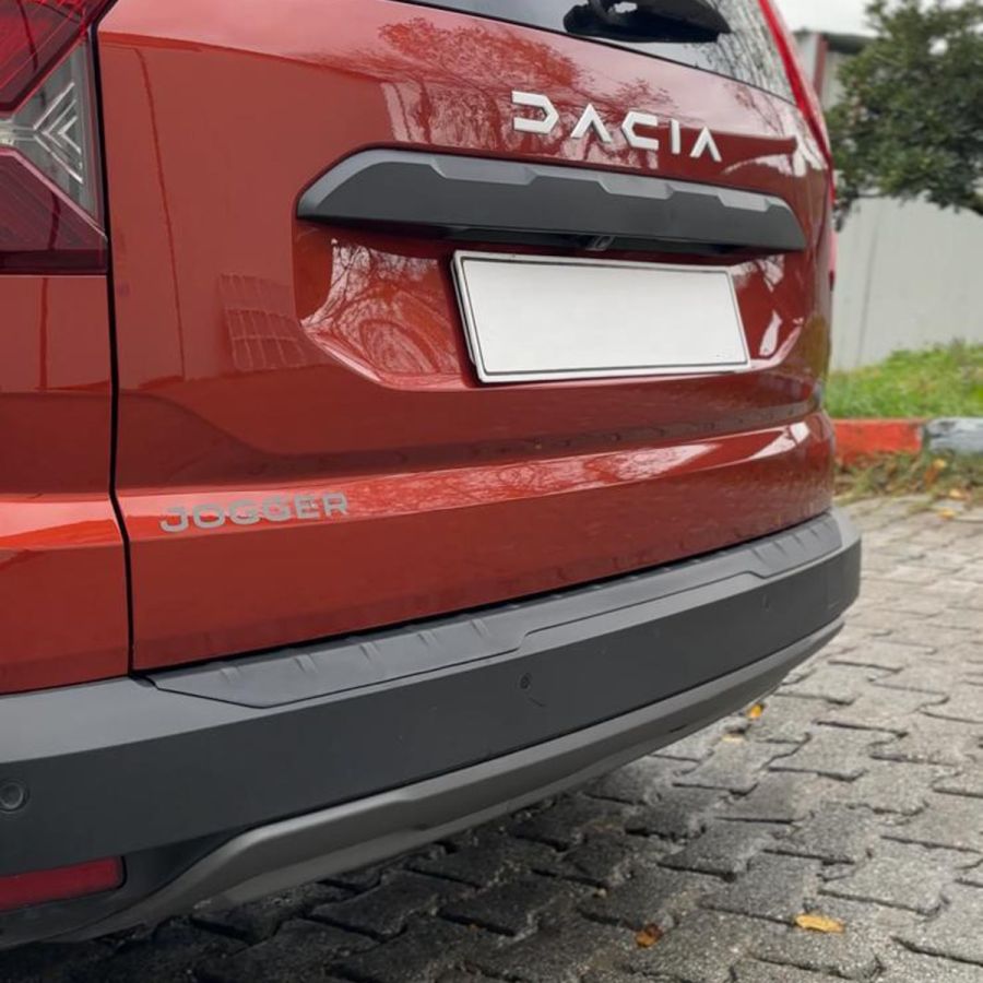 Dacia Jogger - Ornament protectie intrare portbagaj Black