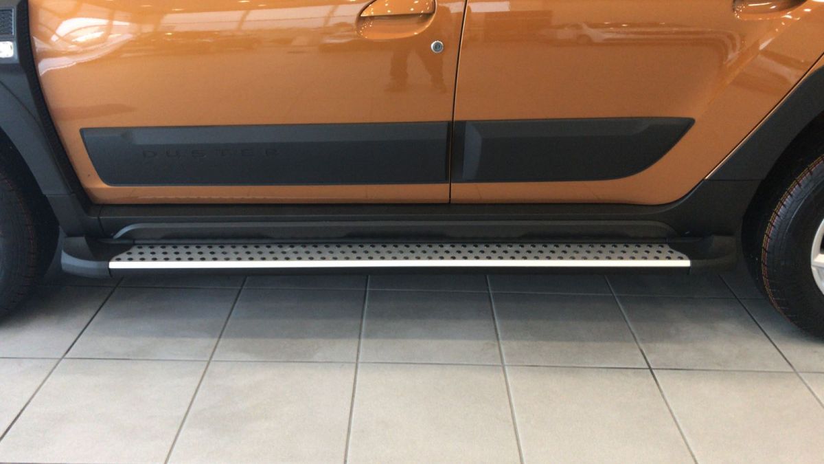Duster II (2018-2024) - Set Praguri laterale ONIX