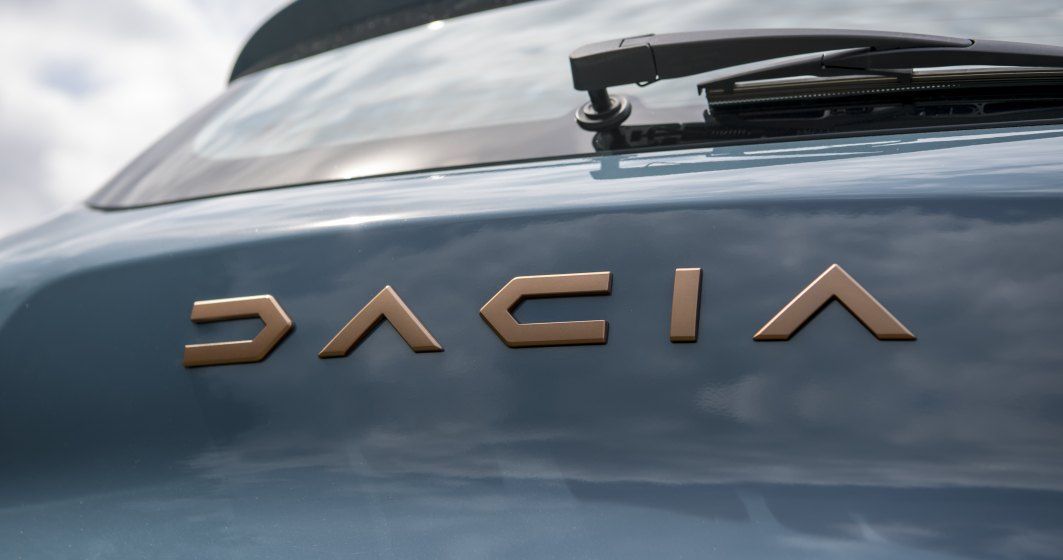 Duster II / Jogger - Sigla haion Logo Nou Extreme Gold (Dacia Original)