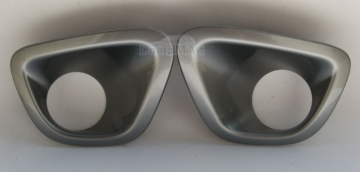 Duster (2010-2017) - Ornamente faruri ceata (Dacia Original)