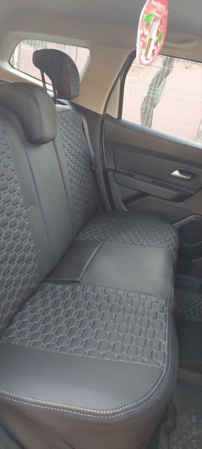 Duster II (2018-2024) - Set Huse scaune Editie Black din Piele Premium - realizate pentru Duster si compatibile cu cotiera