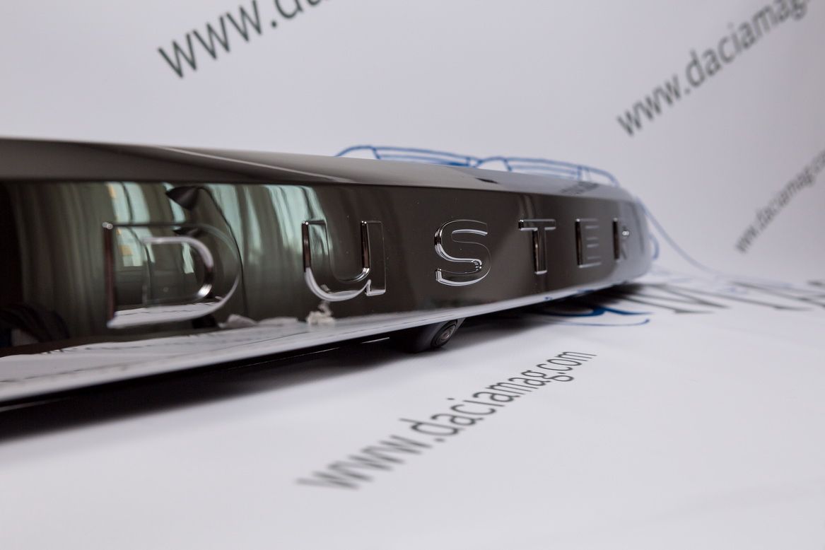 Duster II (2018-2024) - Camera video pentru marsarier (Produs Dacia Original)