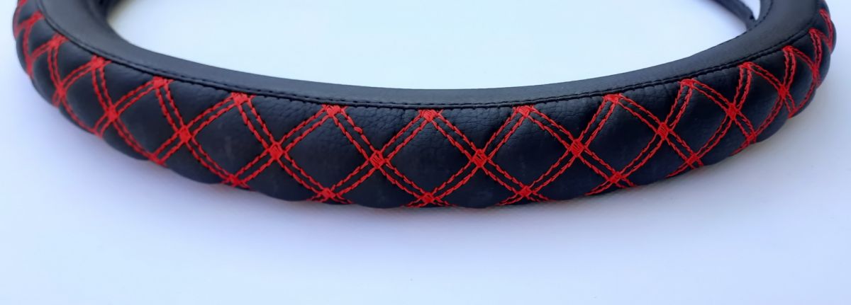 Dacia - Husa volan Red braid 