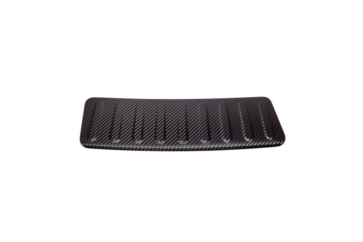 Sandero II (2012-prezent) - Ornament protectie portbagaj Carbon