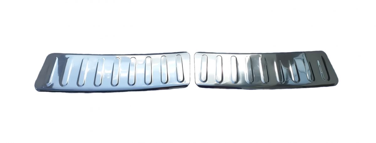 Sandero II (2012-2020) - Ornament protectie portbagaj Glossy Chrome