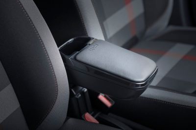 Duster II (2018-2024) - Cotiera Premium cu buzunar - negru