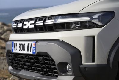 Duster III (2024-2025) - Far stanga (Dacia Original)