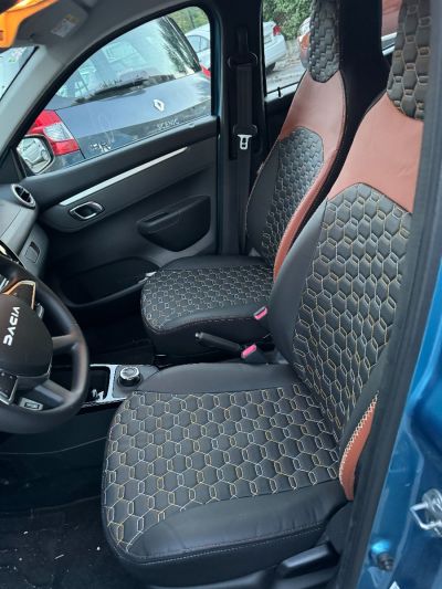 Dacia Spring - Set Huse scaune Editie Limitata din Piele Premium