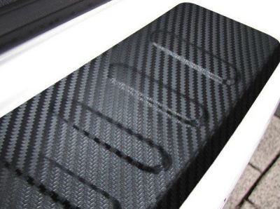 Sandero II (2012-prezent) - Ornament protectie portbagaj Carbon